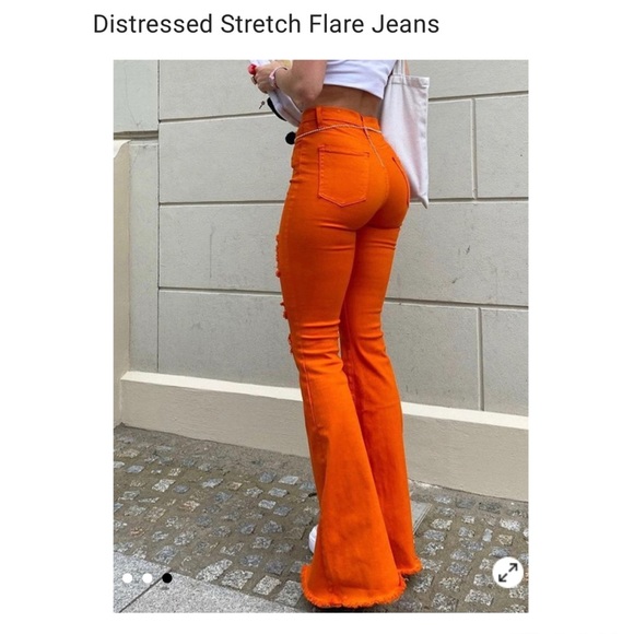 Fashion Nova ripped Flare/wide leg Jeans - Picture 2 of 8